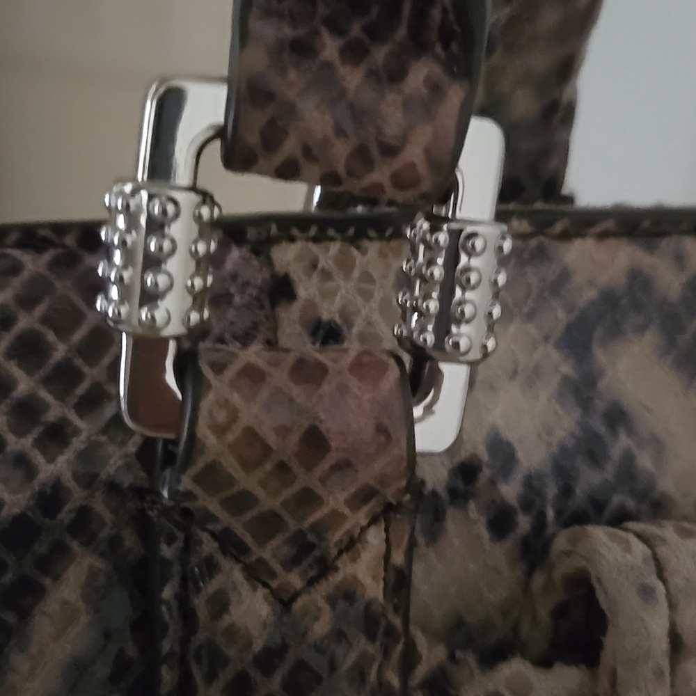 Aimee Kestenberg Leather Bag!..Like New! - Picture 16 of 16
